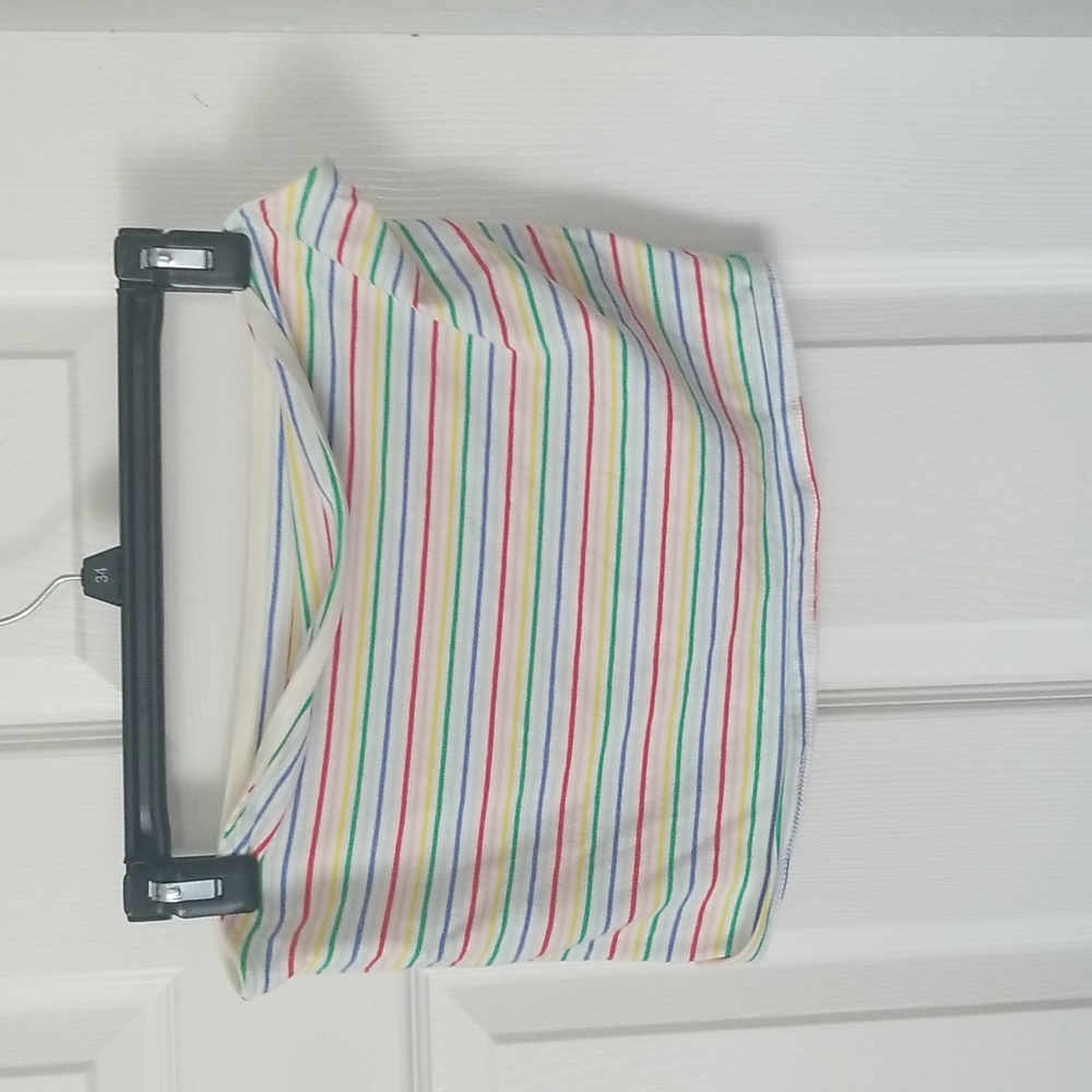 Women's strapless top